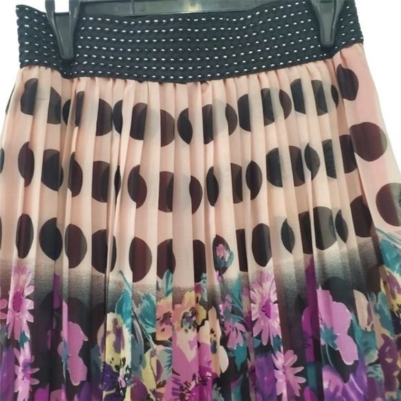 Maccine | Multicolor Floral & Polka Dot Skirt - Picture 3 of 7
